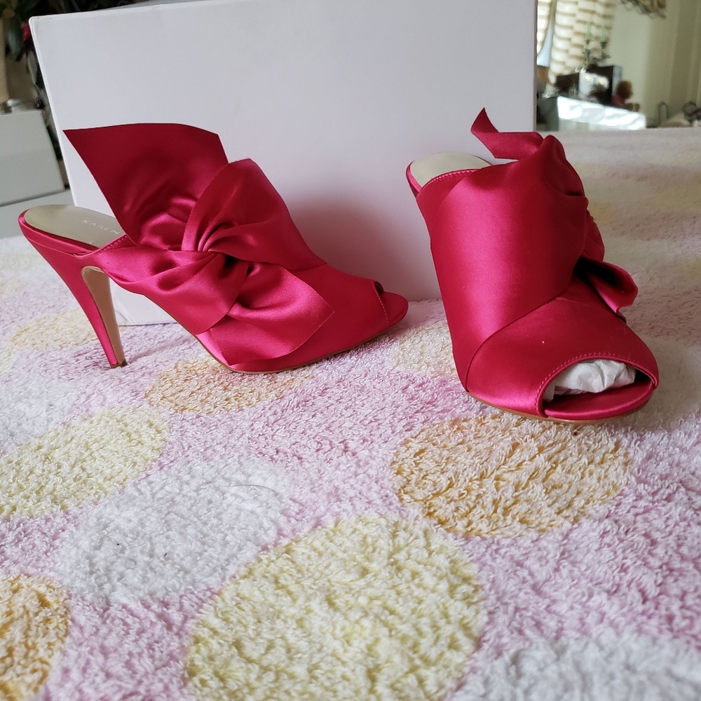 Hot Bow Peep Toe Heels